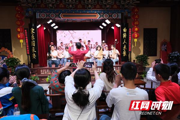 上市陶瓷公司，心灵与自然的完美交融之旅