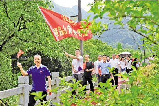 工会经费最新规定与探索自然美景之旅的双重体验