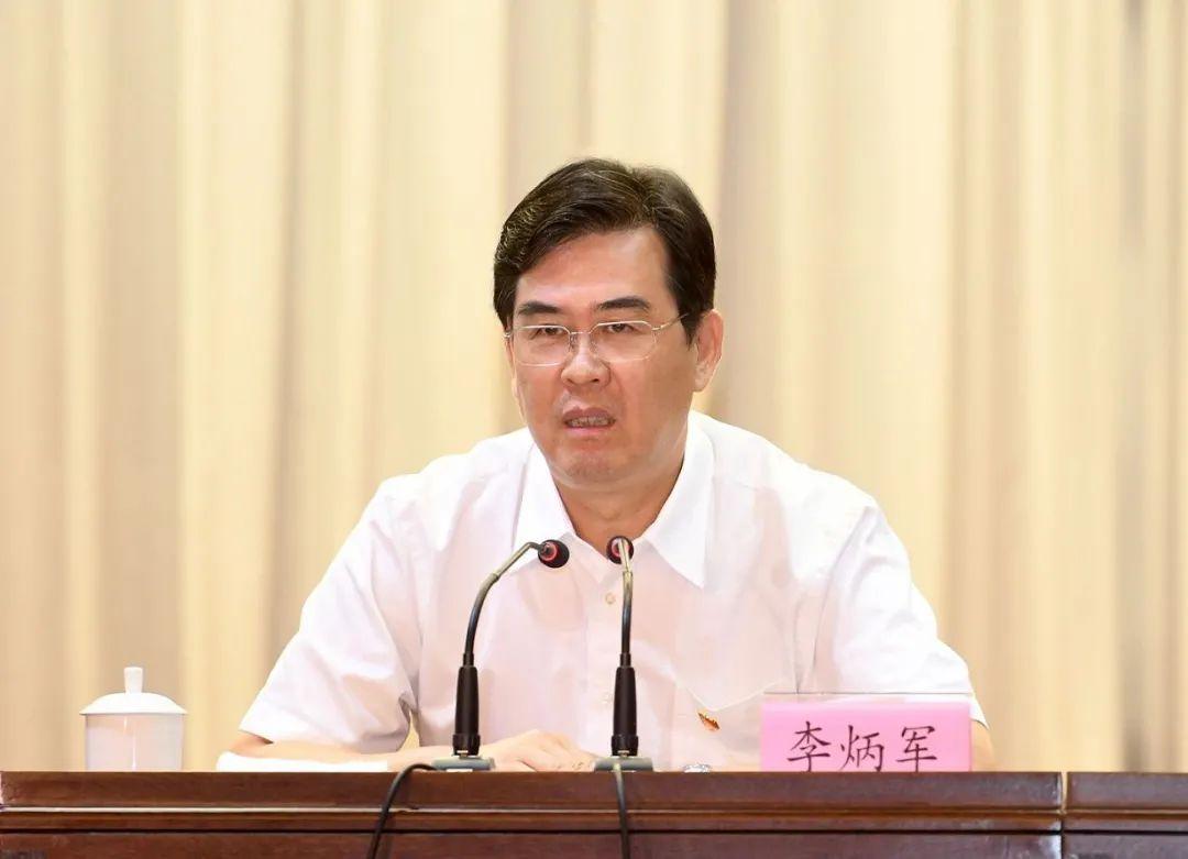 LOL国服最新补丁，变化中的成长之路，自信与荣耀的源泉